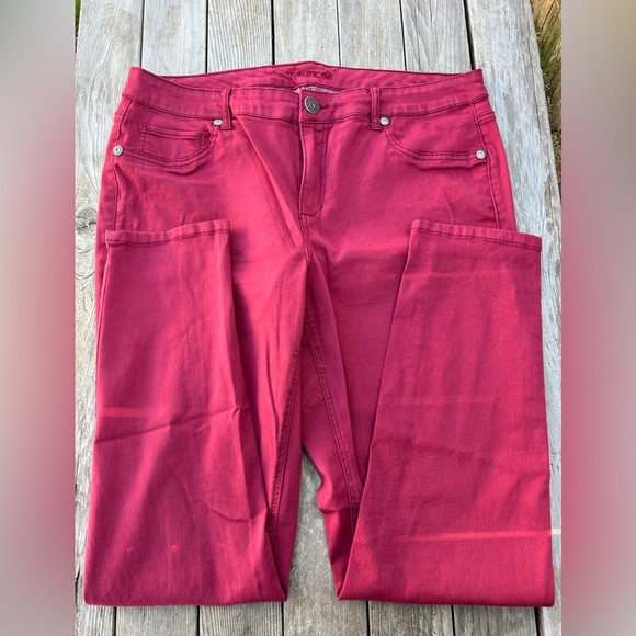 Maurices Pants - Maurices Stretchy Jeggings - Maroon/Fushia Size 18 Regular